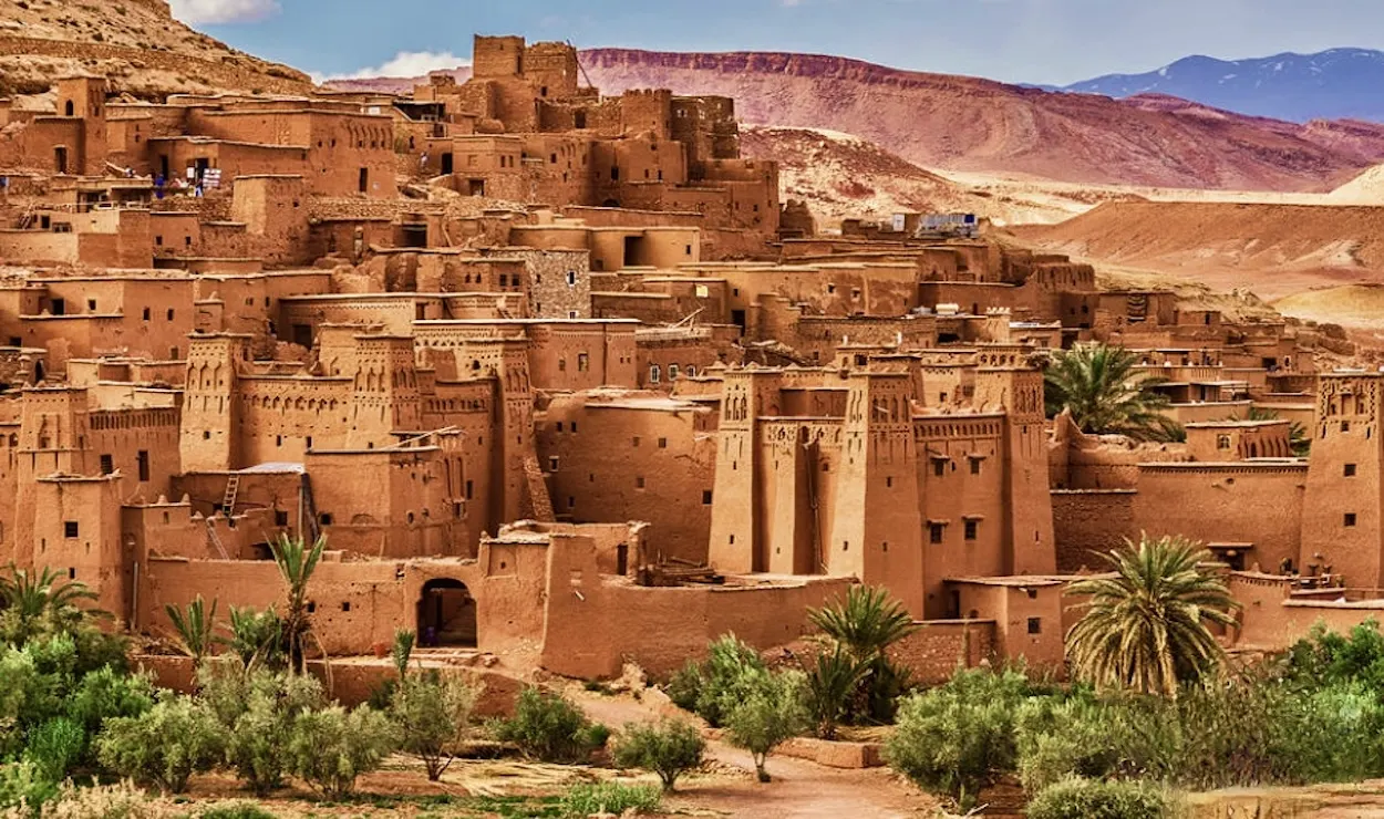 Aït Ben Haddou & Ouarzazate — Hollywood du Désert - Ouarzazate · Atlas